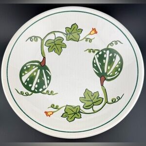 Williams-Sonoma "Les Gourdes" pattern individual pasta bow